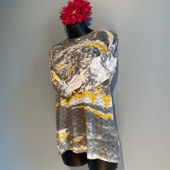 YEST sweater - Picture 2 of 10